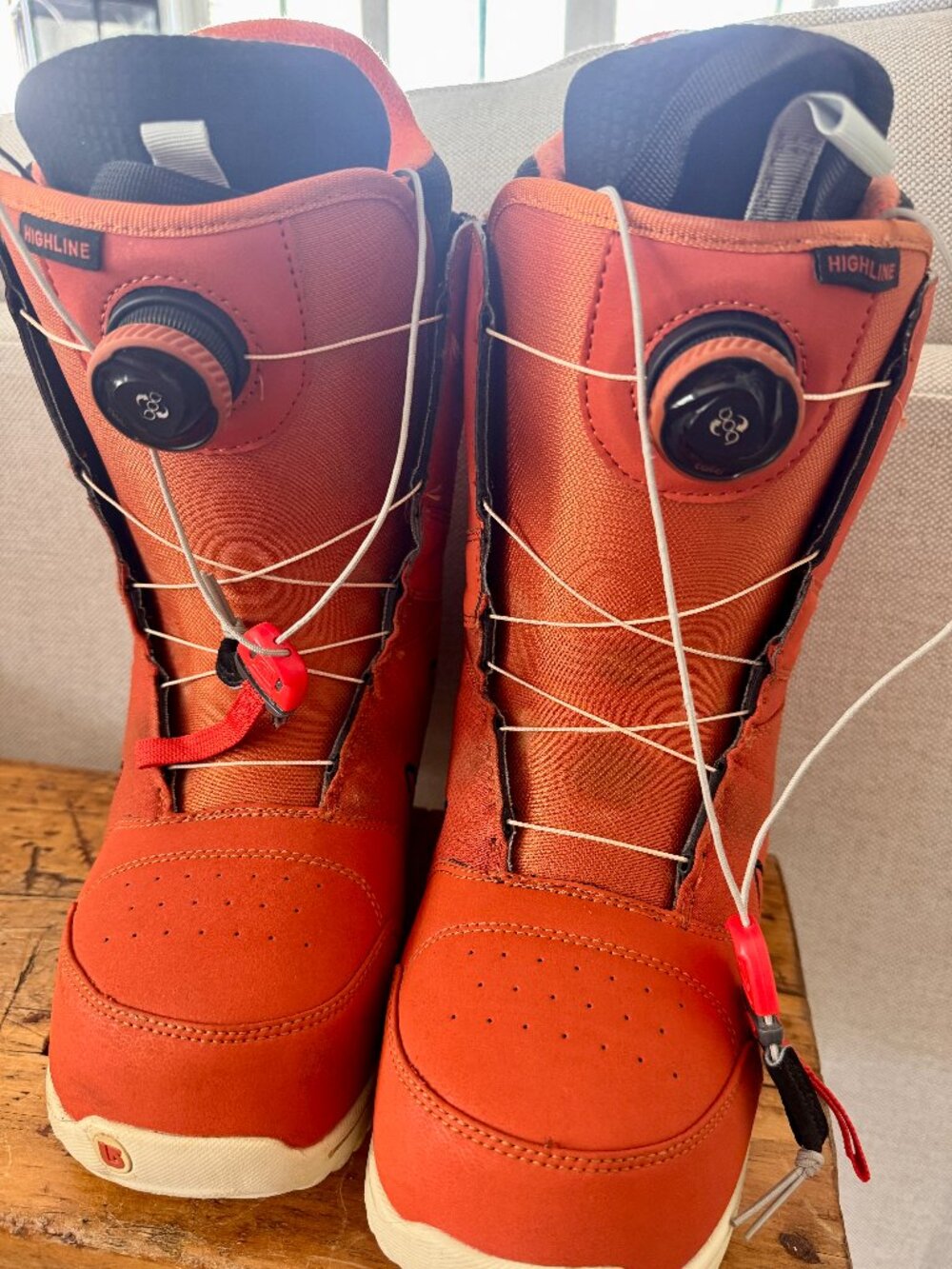 Burton Highline Boa size 10 snowboard boots **rare color